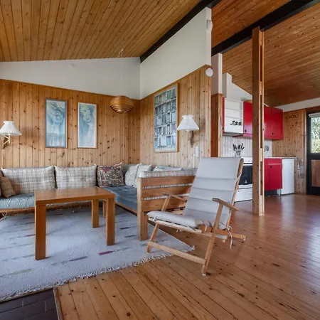 Magnificent House With Splendid View To The Sea Vakantiehuis Fåborg